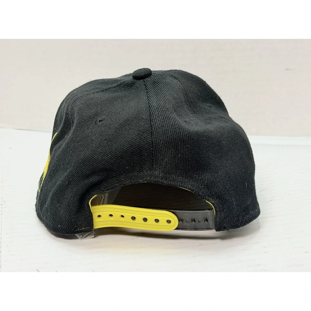 DC Comics Batman Snapback Hat Black‎ Yellow Gothic Logo Cap 2013 Adjustable
